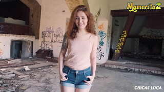 CHICAS LOCA - Shelley Zorion - Kizkur Ile Teen Arriskutsua Publiko Sexu Barregarriena Arrotz