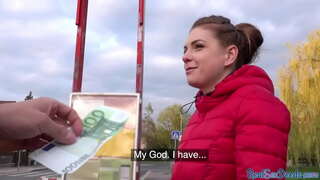 Blonde euro babe wordt geneukt in veel posities voor 100 euro Blonde euro babe wordt geneukt in veel posities voor 100 euro