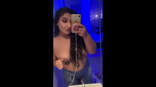 Gordelicia sugando com vontade ao som de musicas de funk sobre boquete